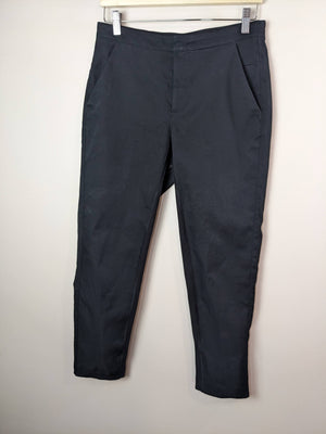 Lululemon Black Dress Pants - sz 6
