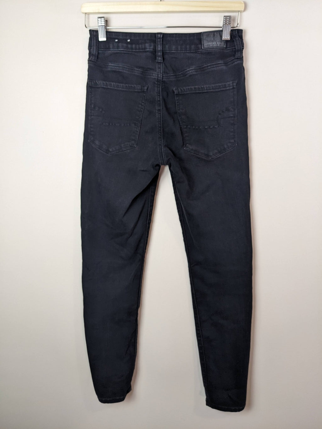 American Eagle Black Jeans - sz 6
