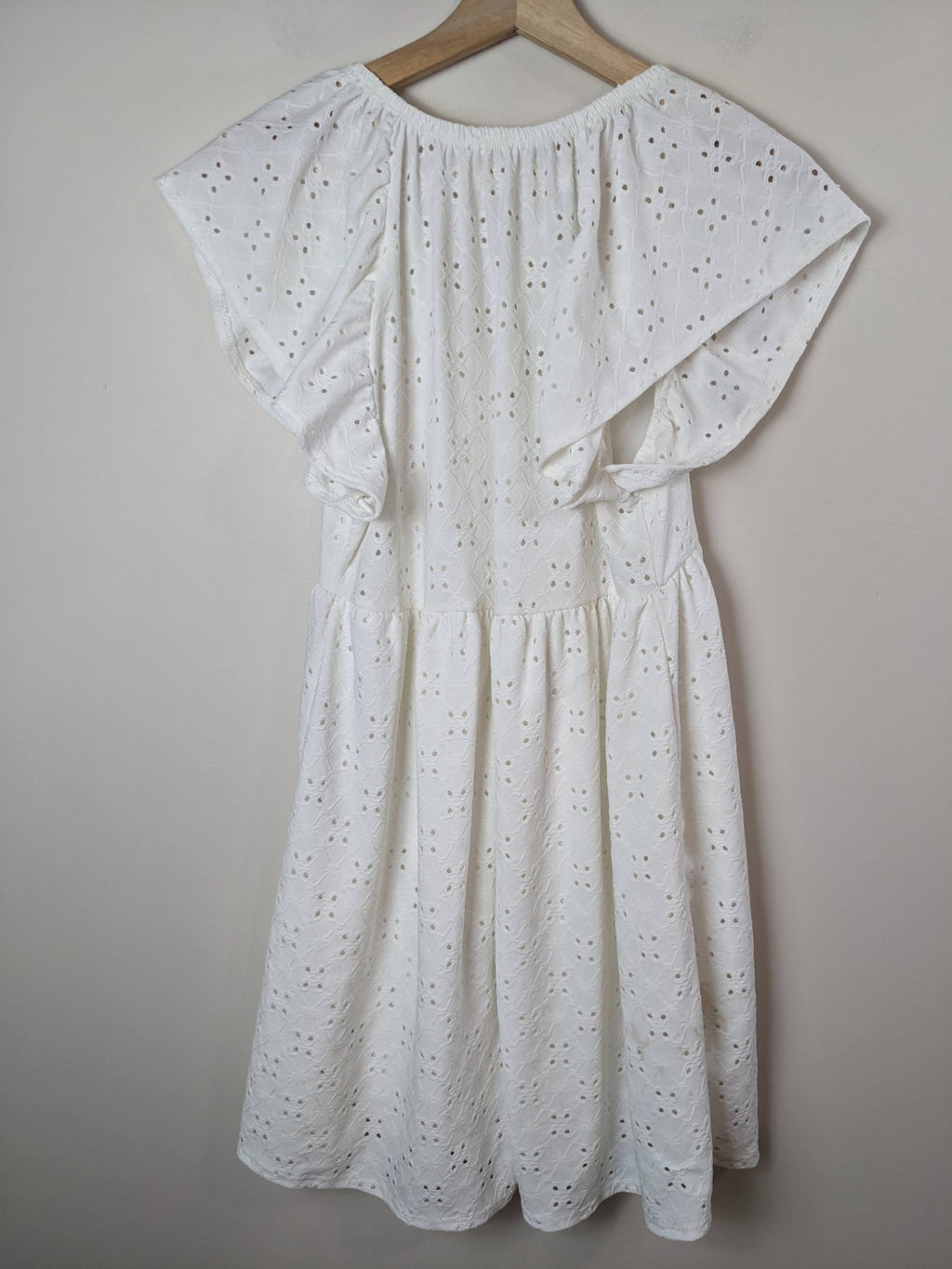 Livi White Textured Dress - S