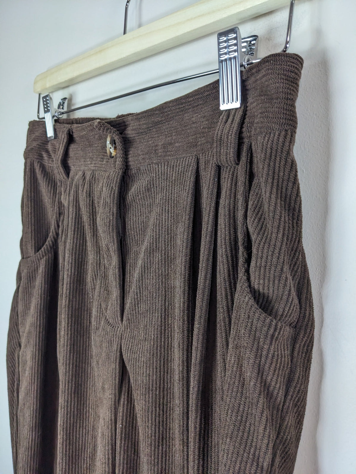 Halara Dark Brown Pants - S