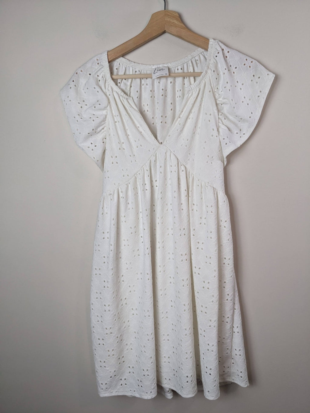 Livi White Textured Dress - S