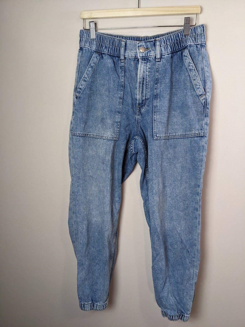 GAP Elastic Waist Jeans - M