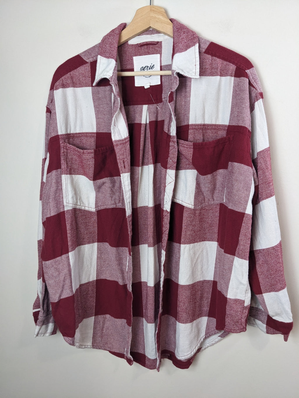 aerie red & white plaid shirt - S