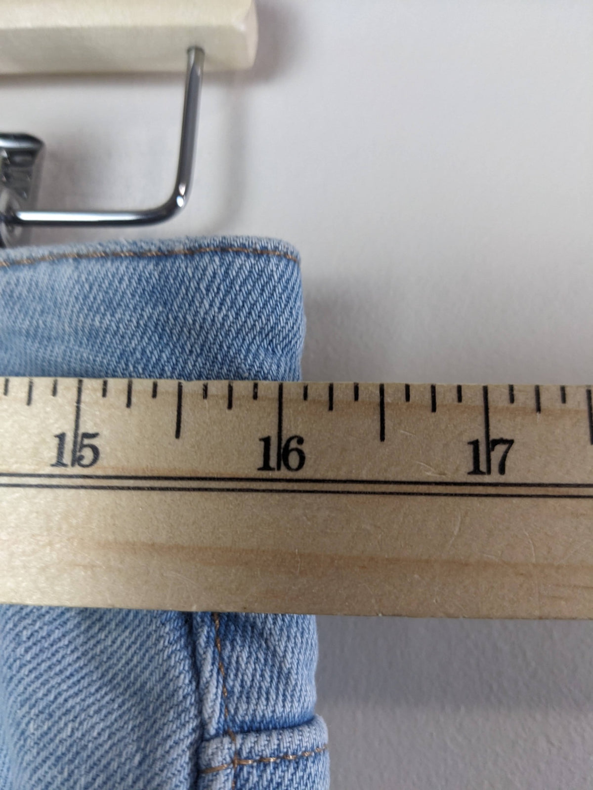 H&M Light Wash Jeans - sz 12