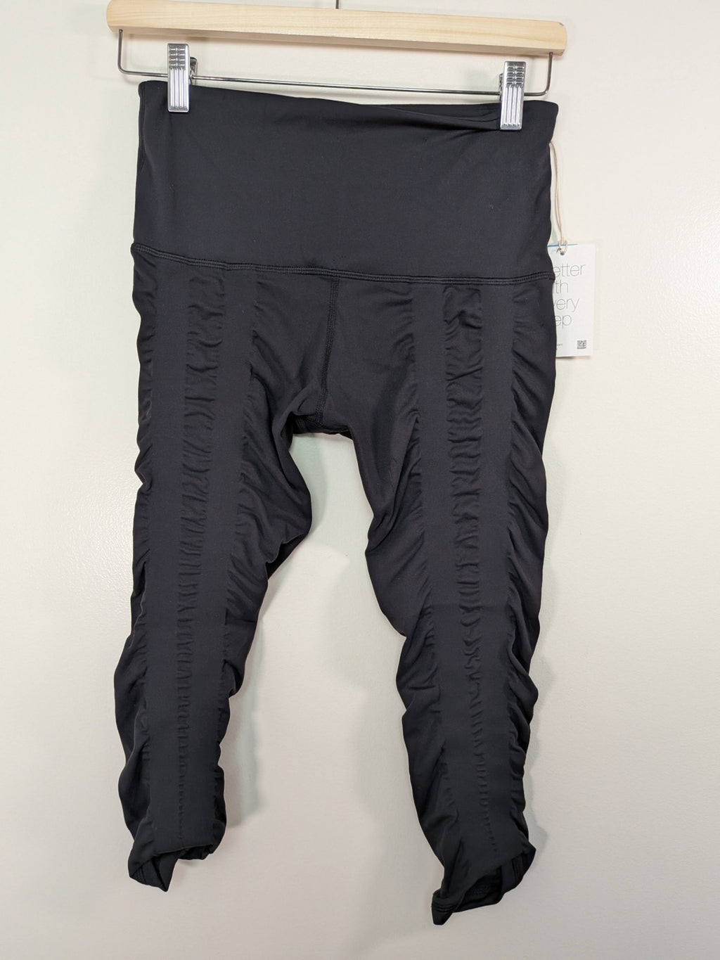 NWT Sweetflexx black capris - 8