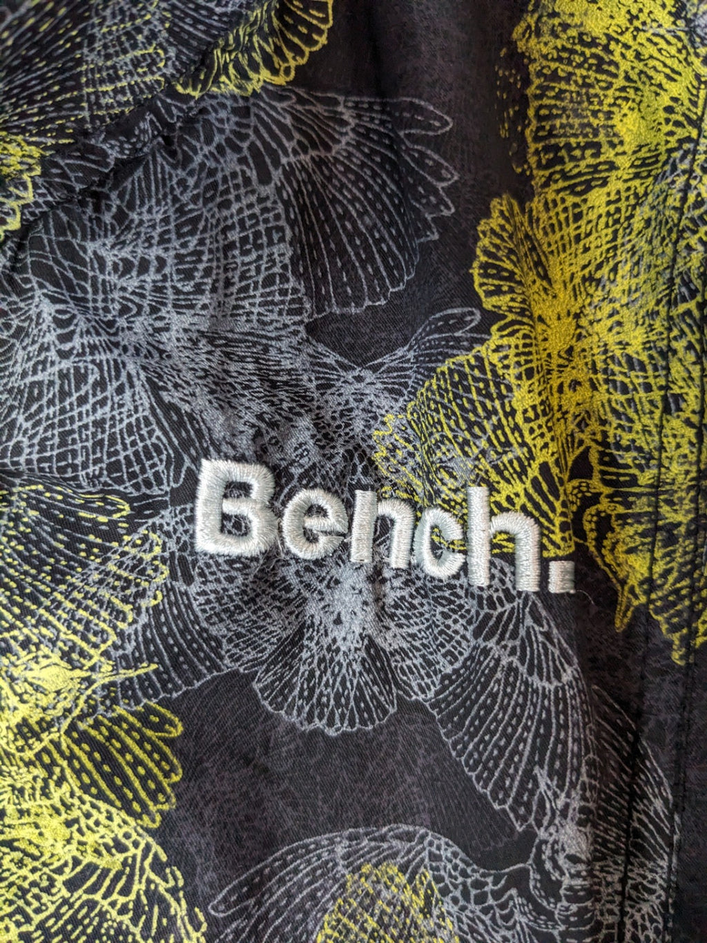 Bench. Green & Black Jacket - XL
