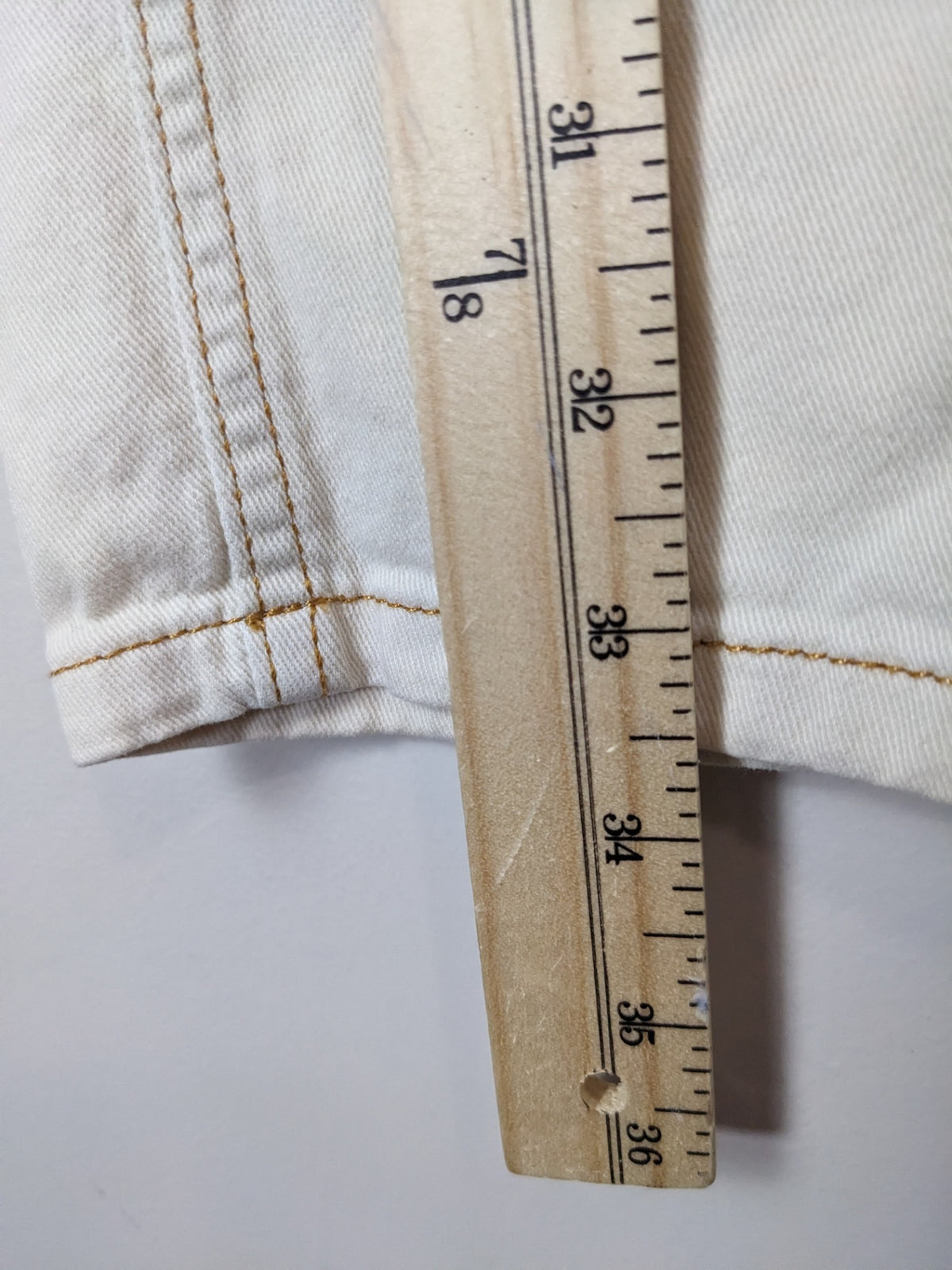 NOISY MAY Off White Jeans - sz 26