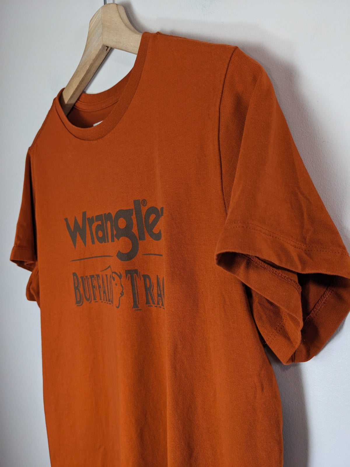 Wrangler Rust  Buffalo Trace T-Shirt - L