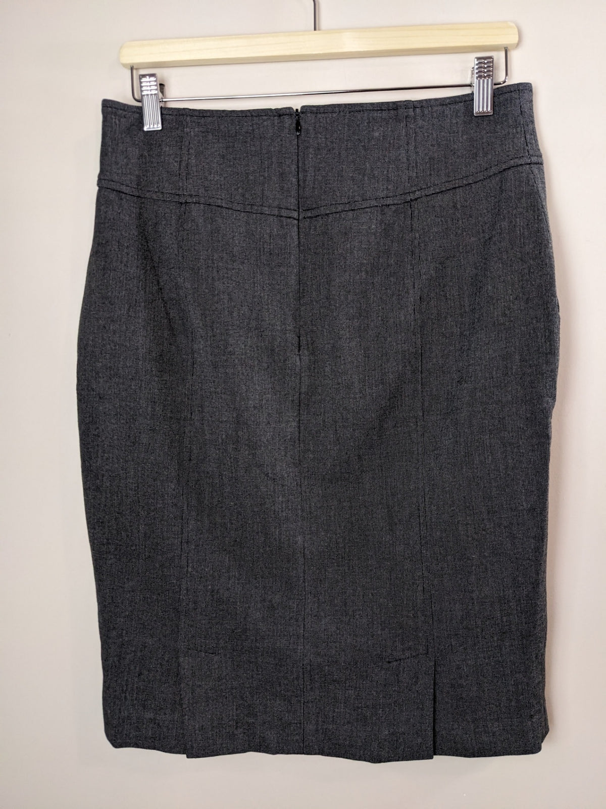 ATTITUDE Charcoal Skirt - sz 10