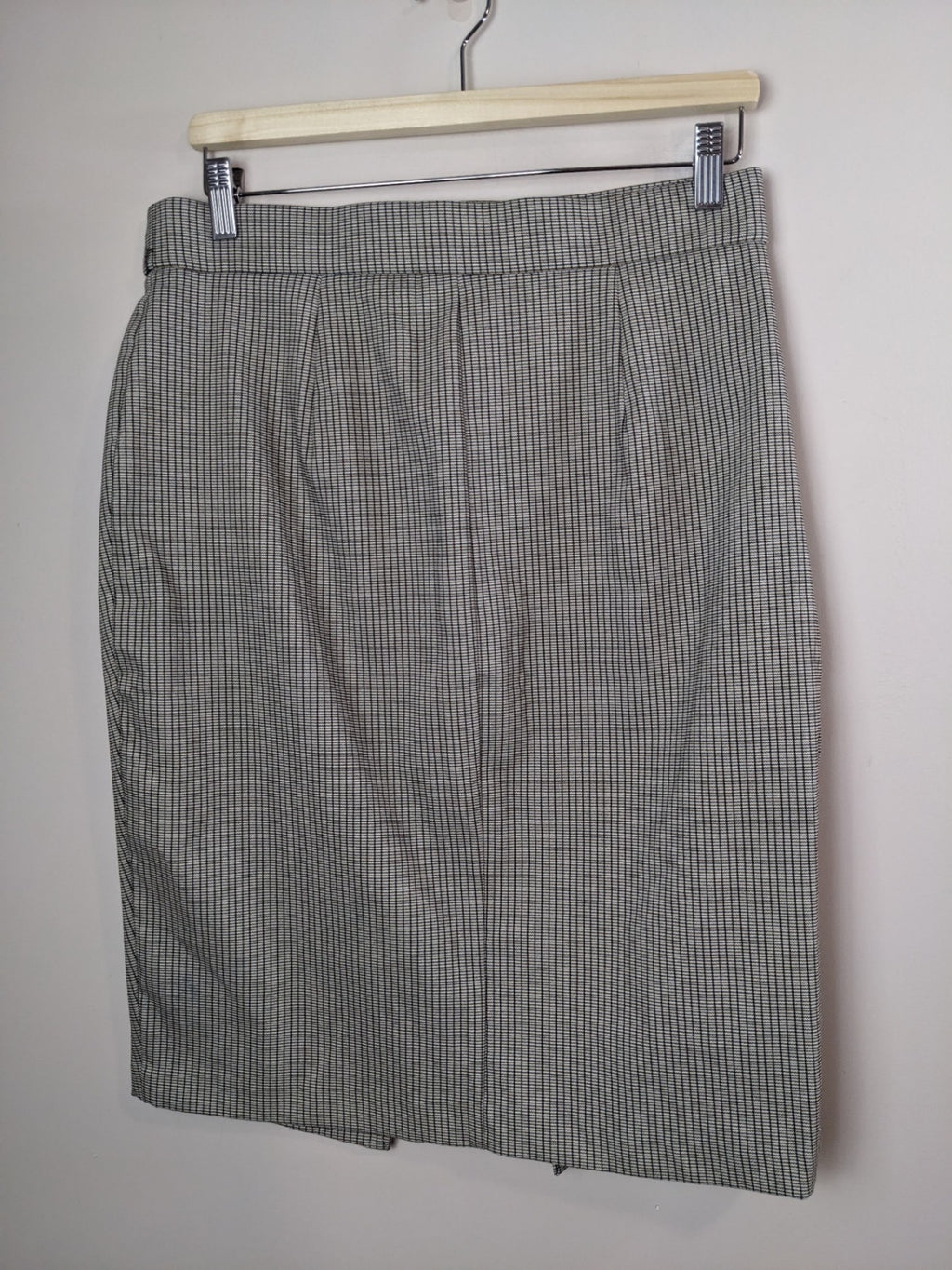 DYNAMITE Checkered Skirt - L