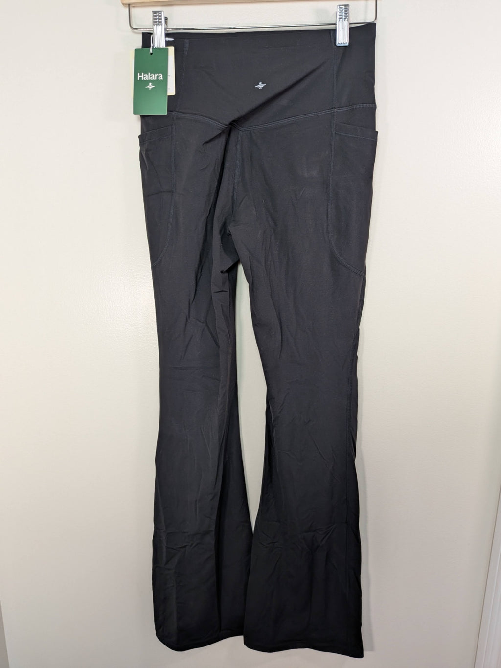 NWT Halara ultrasculpt black leggings - 12