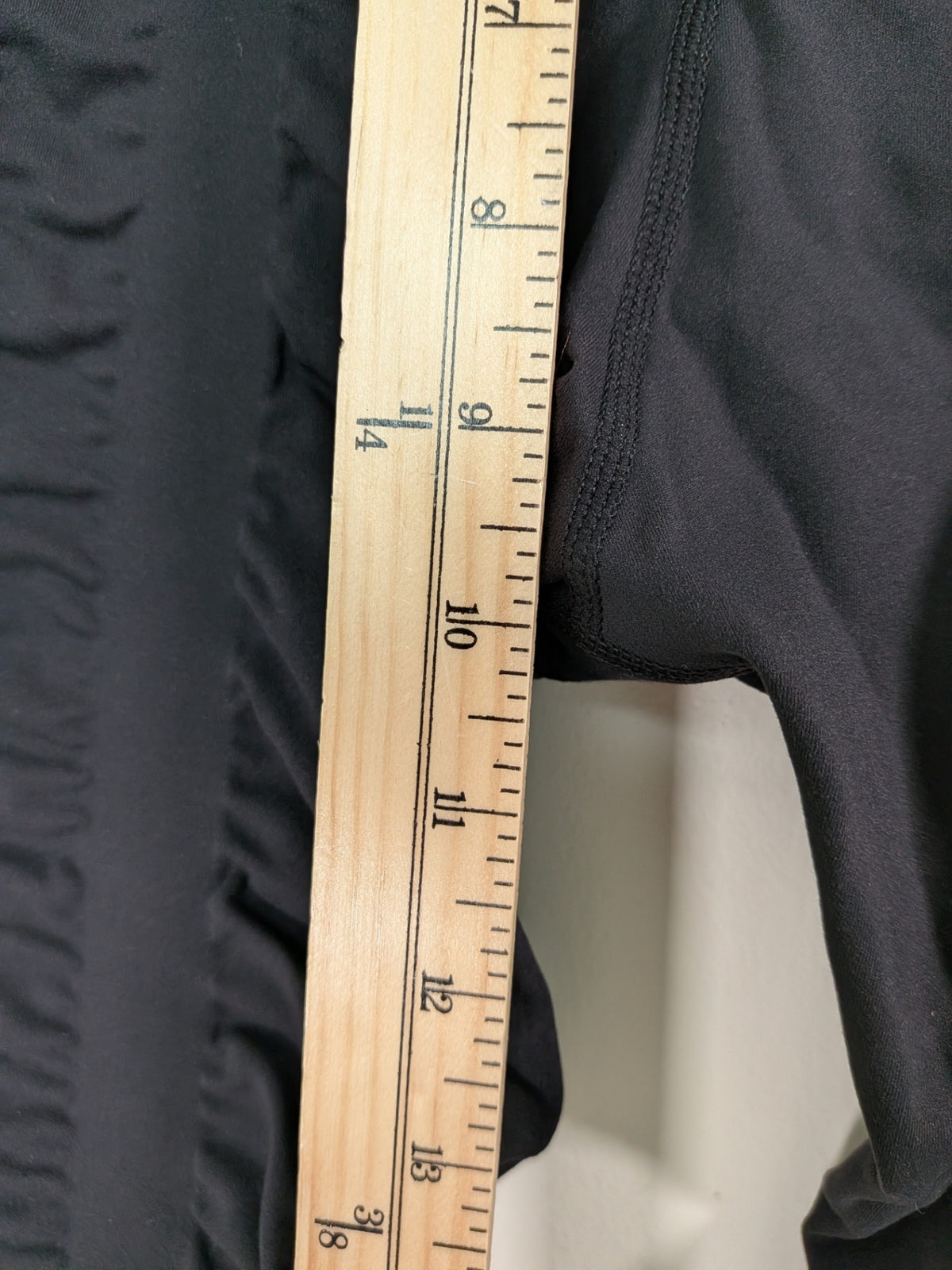 NWT Sweetflexx black capris - 8