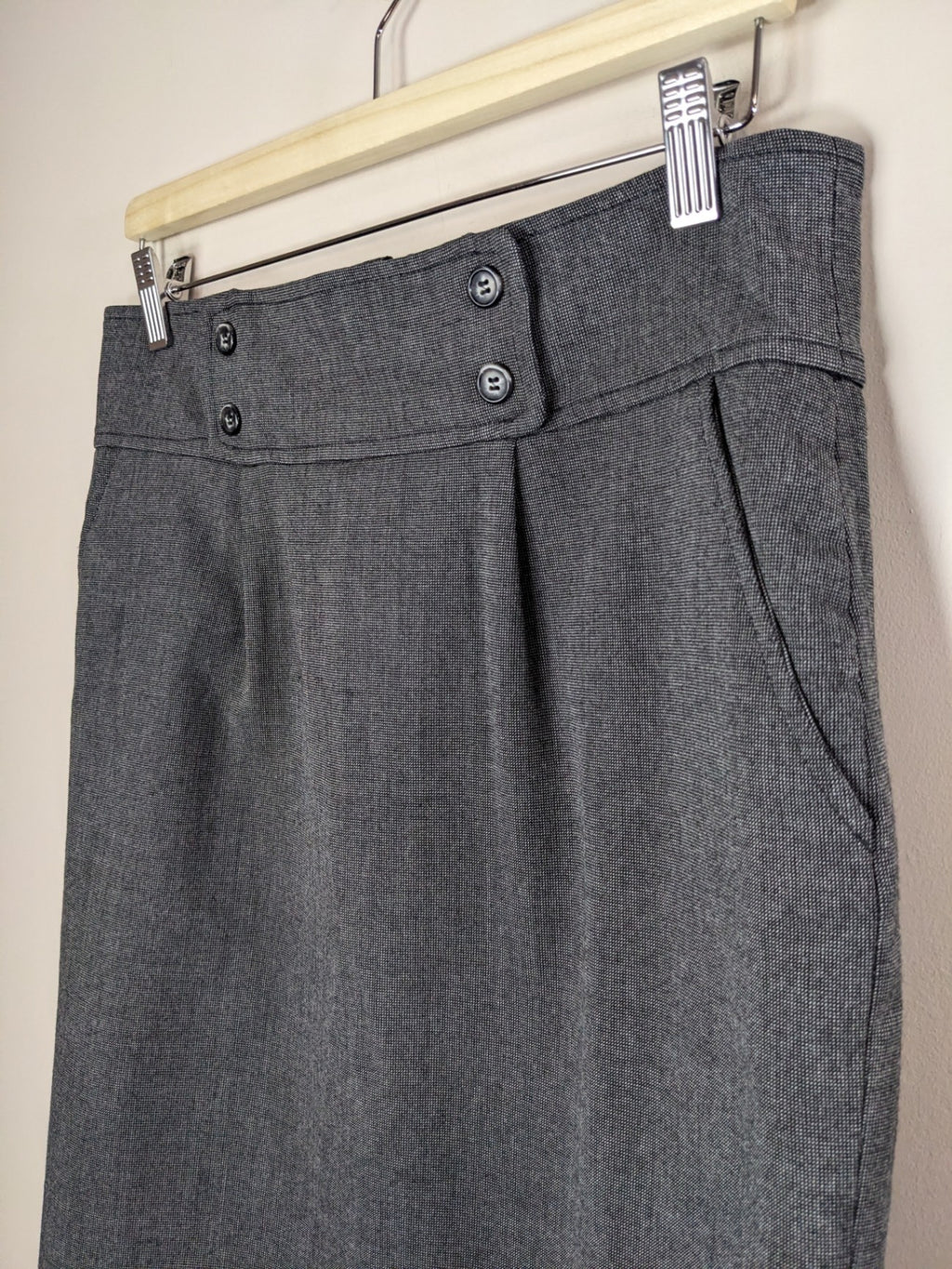 ATTITUDE Charcoal Skirt - sz 10