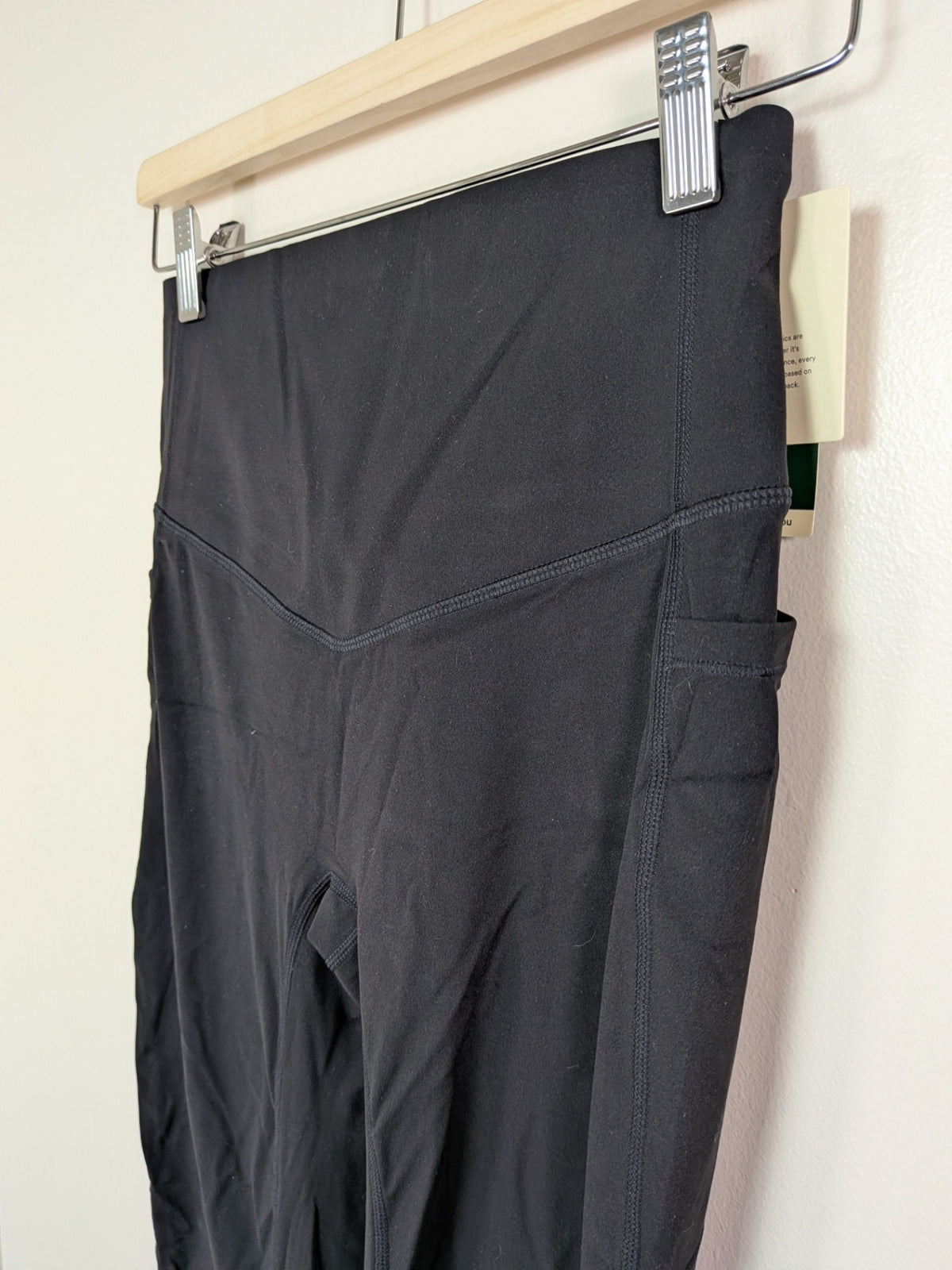 NWT Halara ultrasculpt black leggings - 12