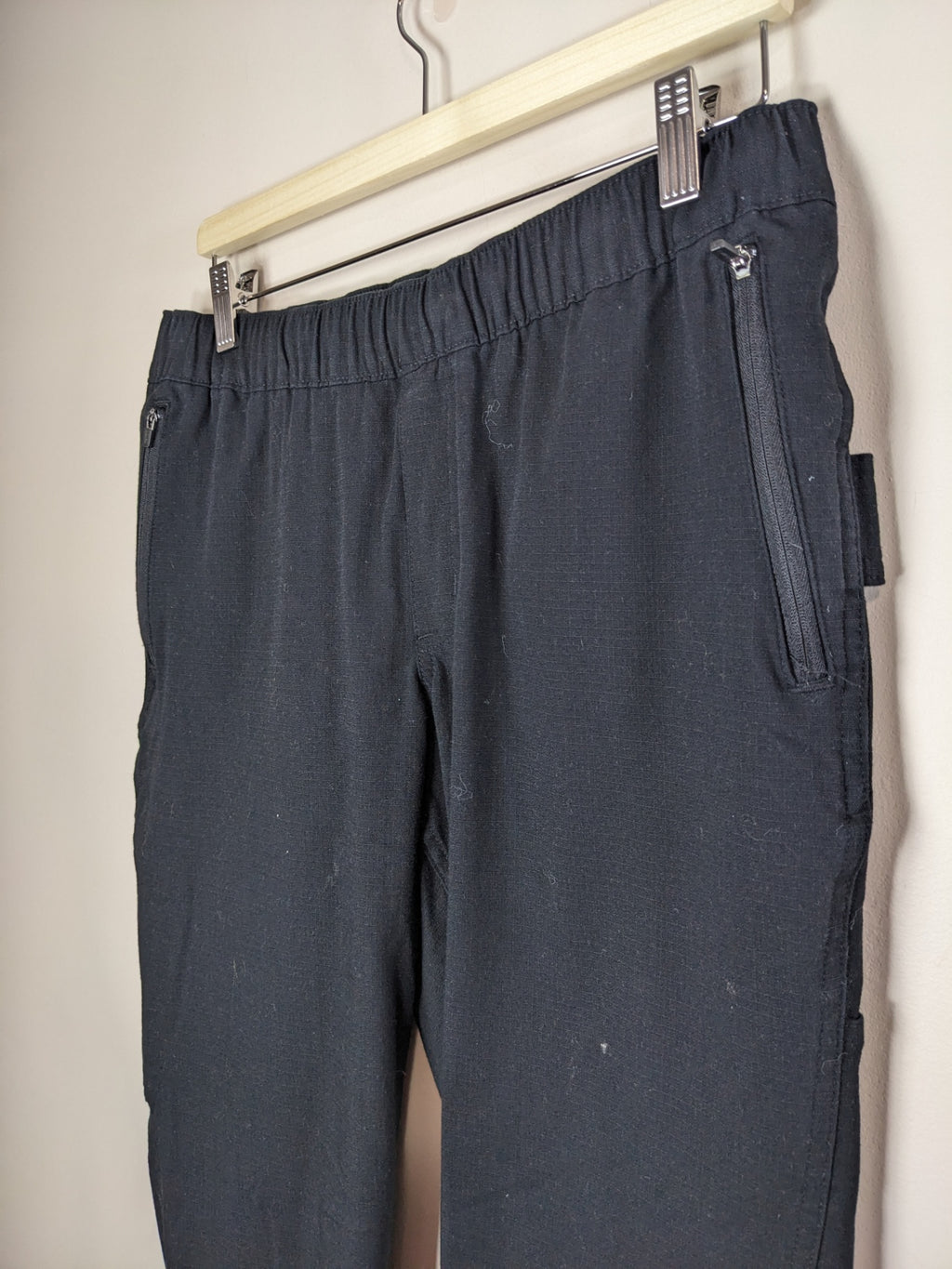 Carhartt Black Pants - M