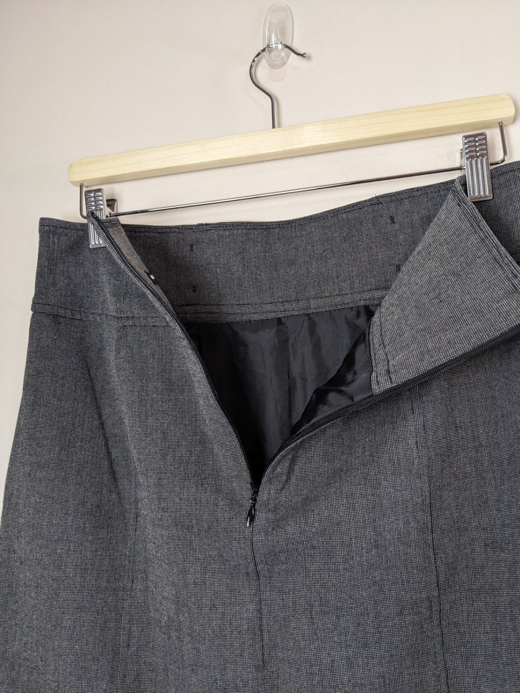 ATTITUDE Charcoal Skirt - sz 10