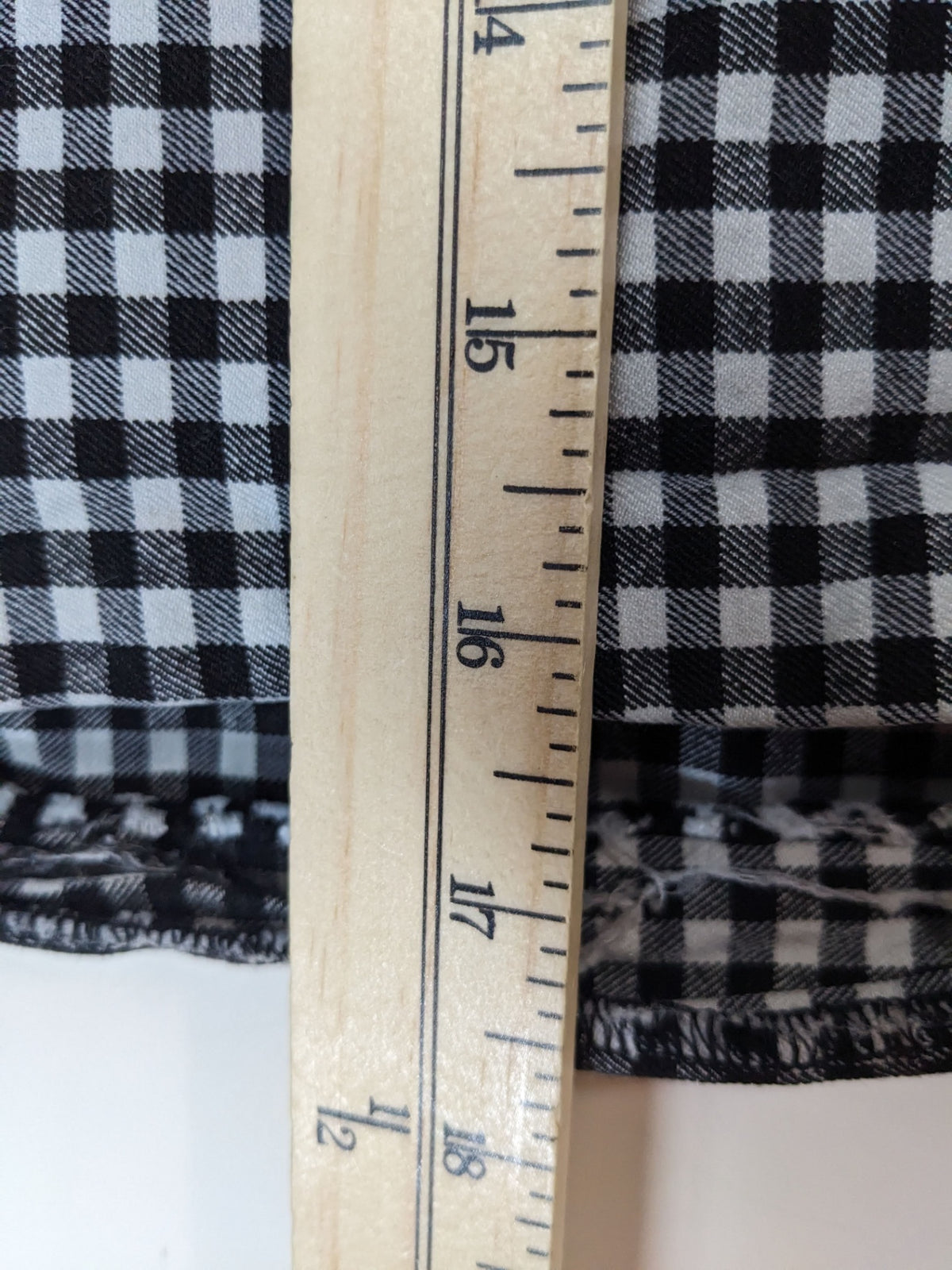 S.C.&CO. Checkered Skort - sz 10