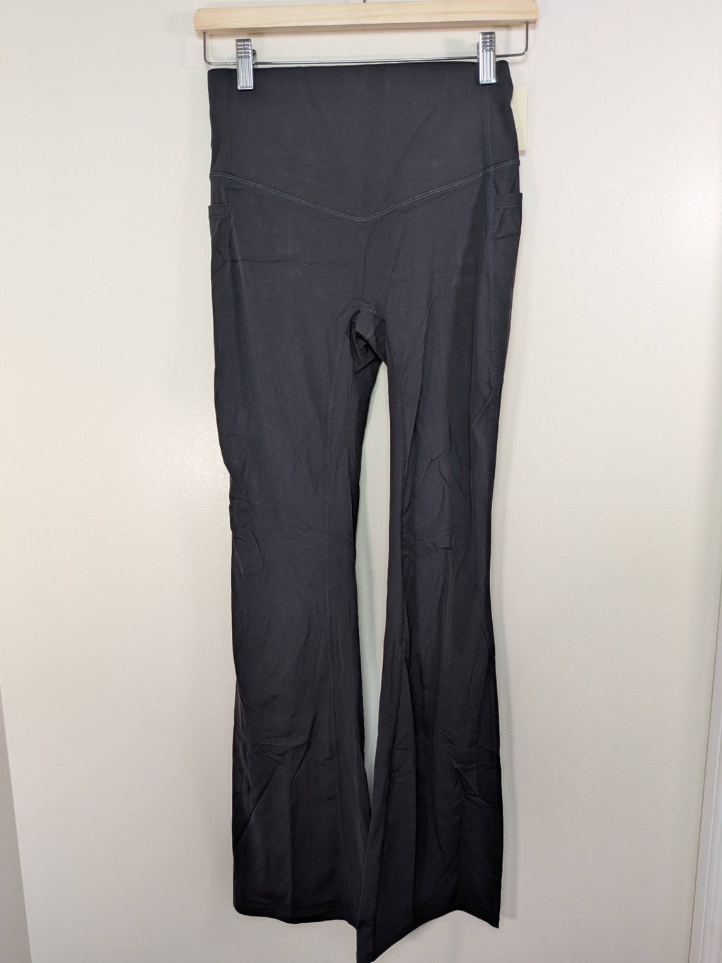 NWT Halara ultrasculpt black leggings - 12