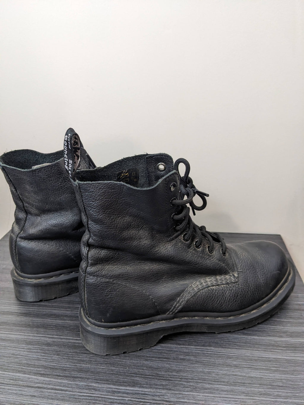 Dr. Martens Black Lace Up Boots - sz 8