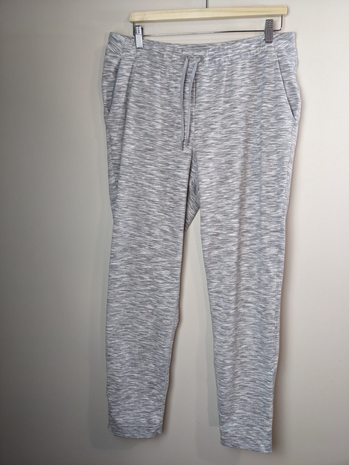 te verde heathered grey joggers - XL