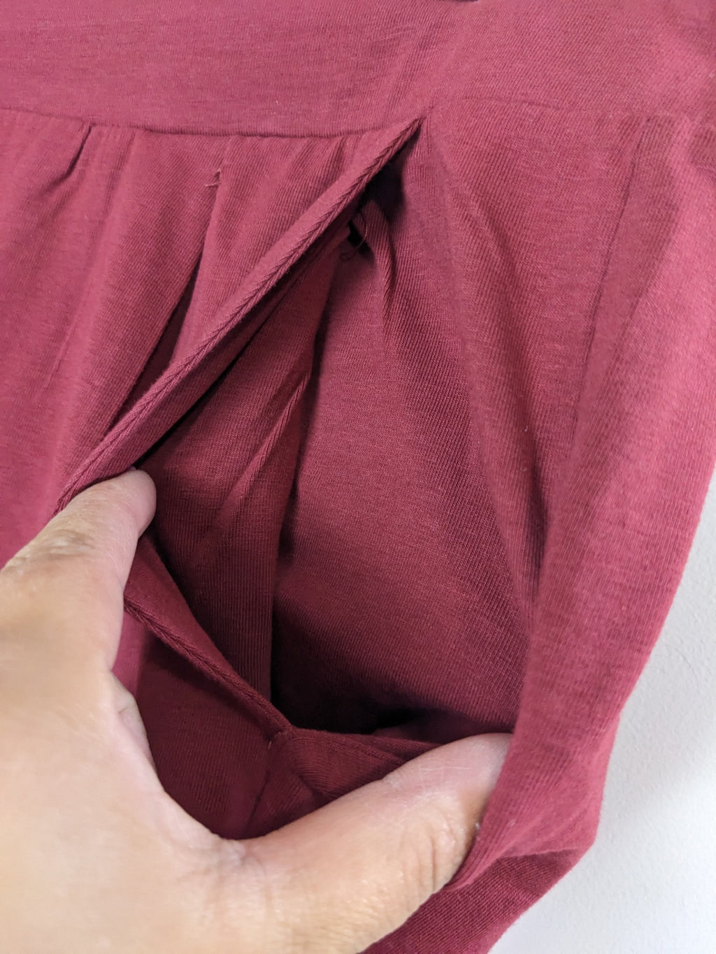 b.young burgundy jogger capris - XL