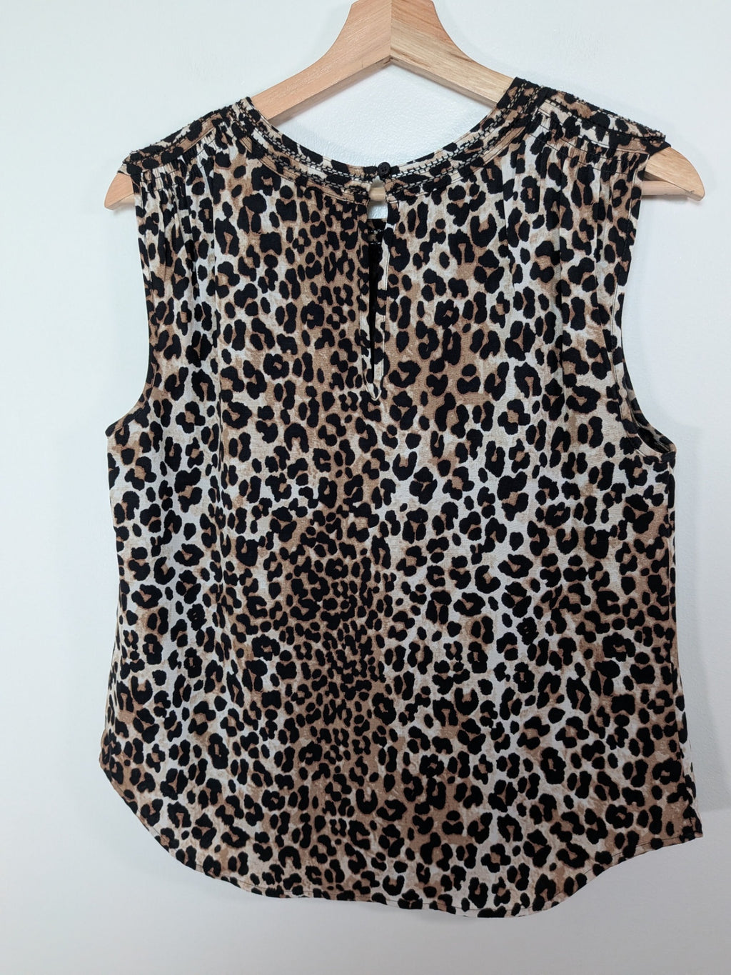 Ricki's cheetah blouse - S