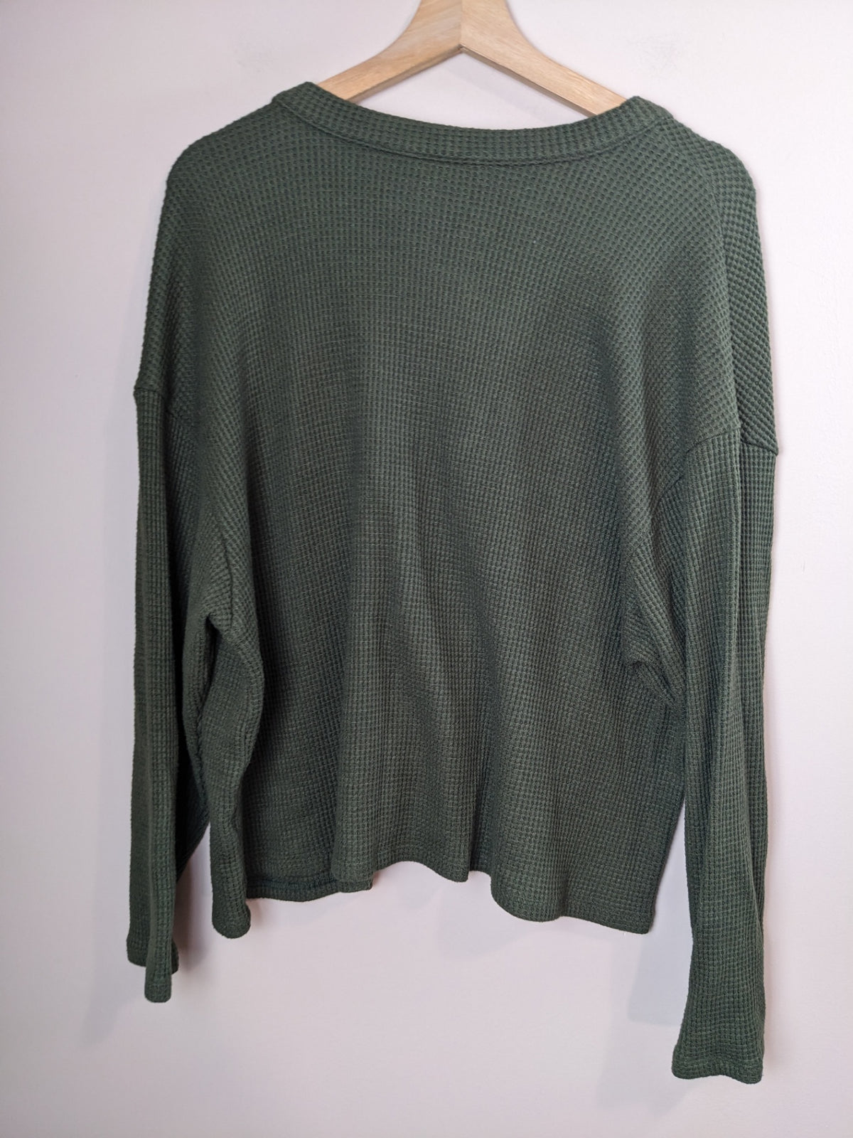 Joe Fresh Green Waffle Long Sleeve - M