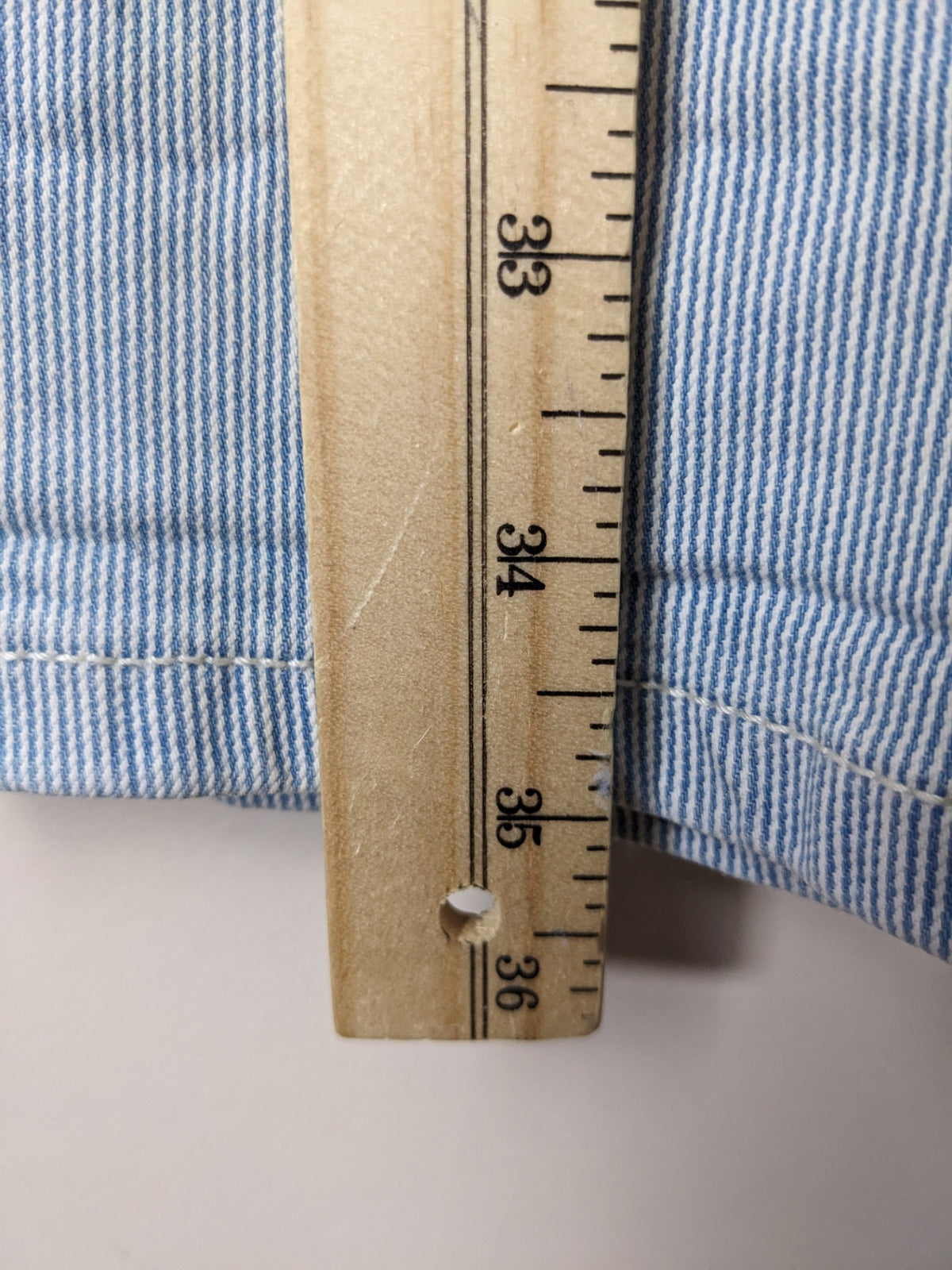 SANTANA Pinstriped Jean Capris - 16