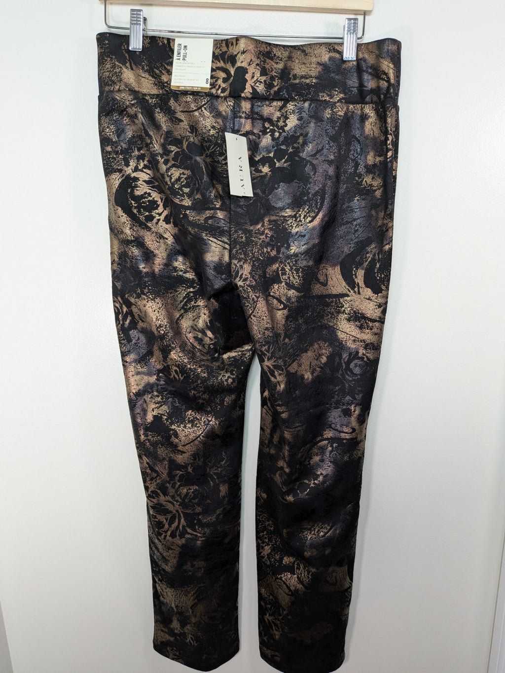 NWT Laura gold pants - 8
