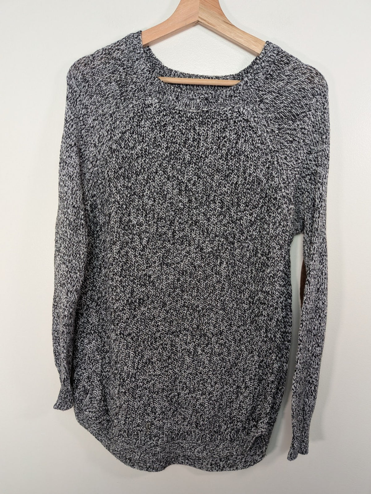 ada casey grey sweater- M
