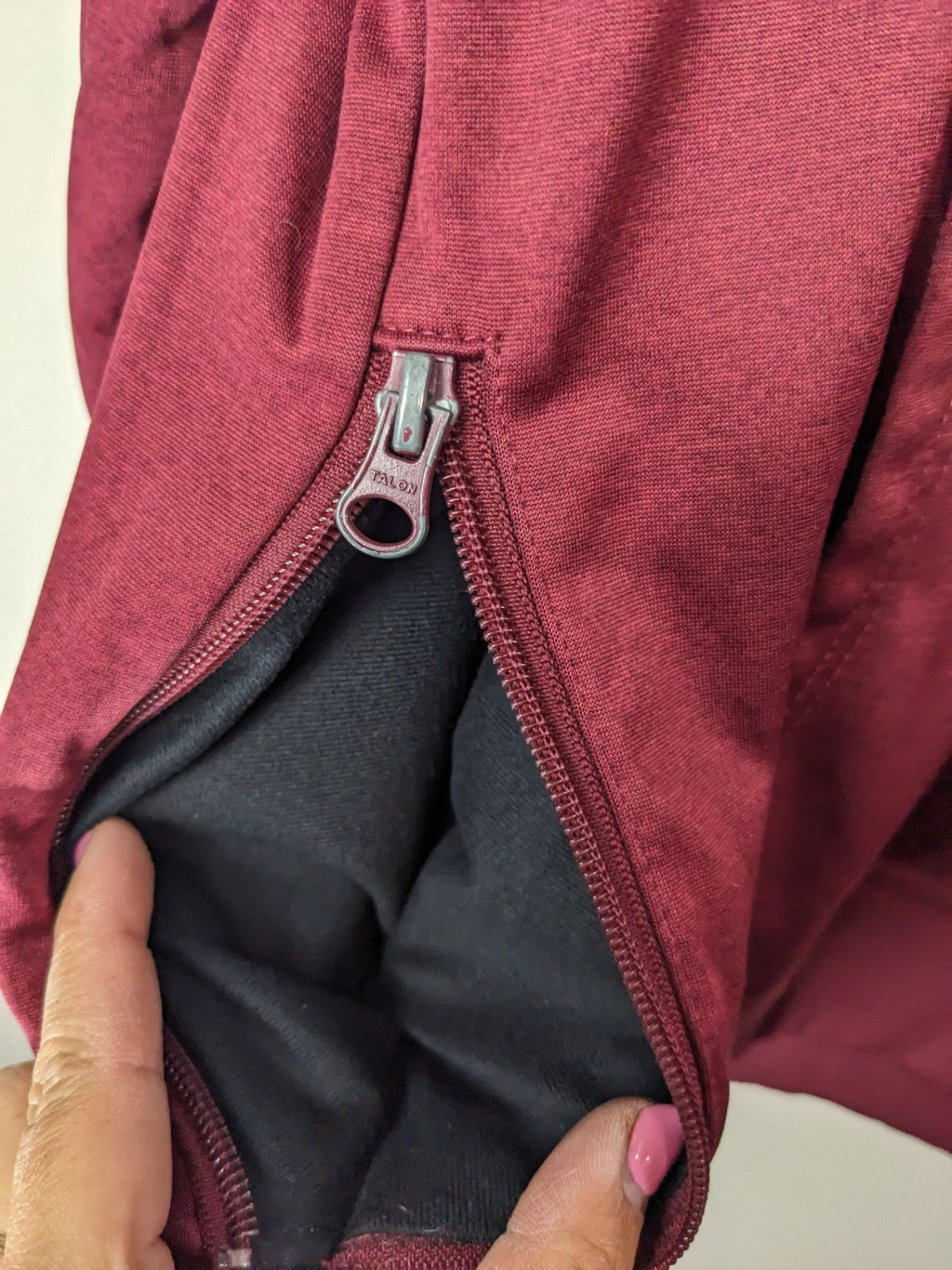Burton Burgundy Logo Hoodie - XL