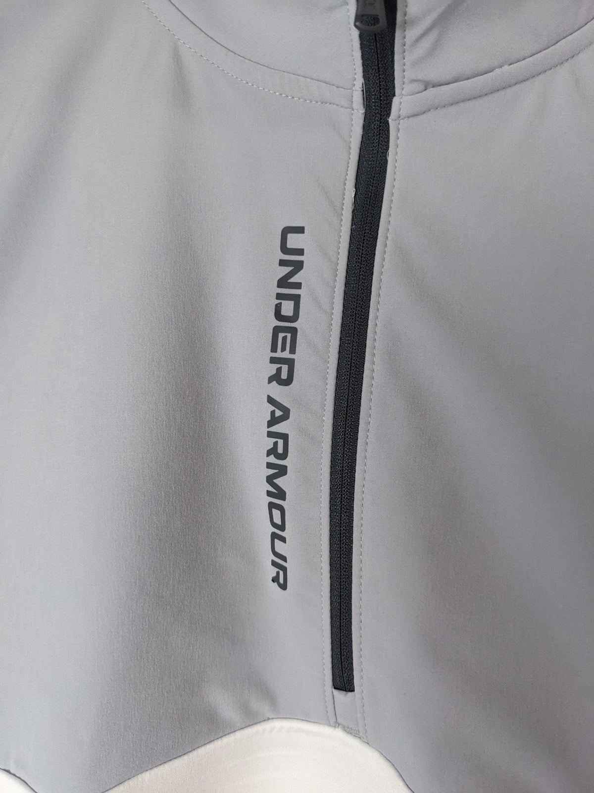 NWT Under Armour Pull Over Jacket - L