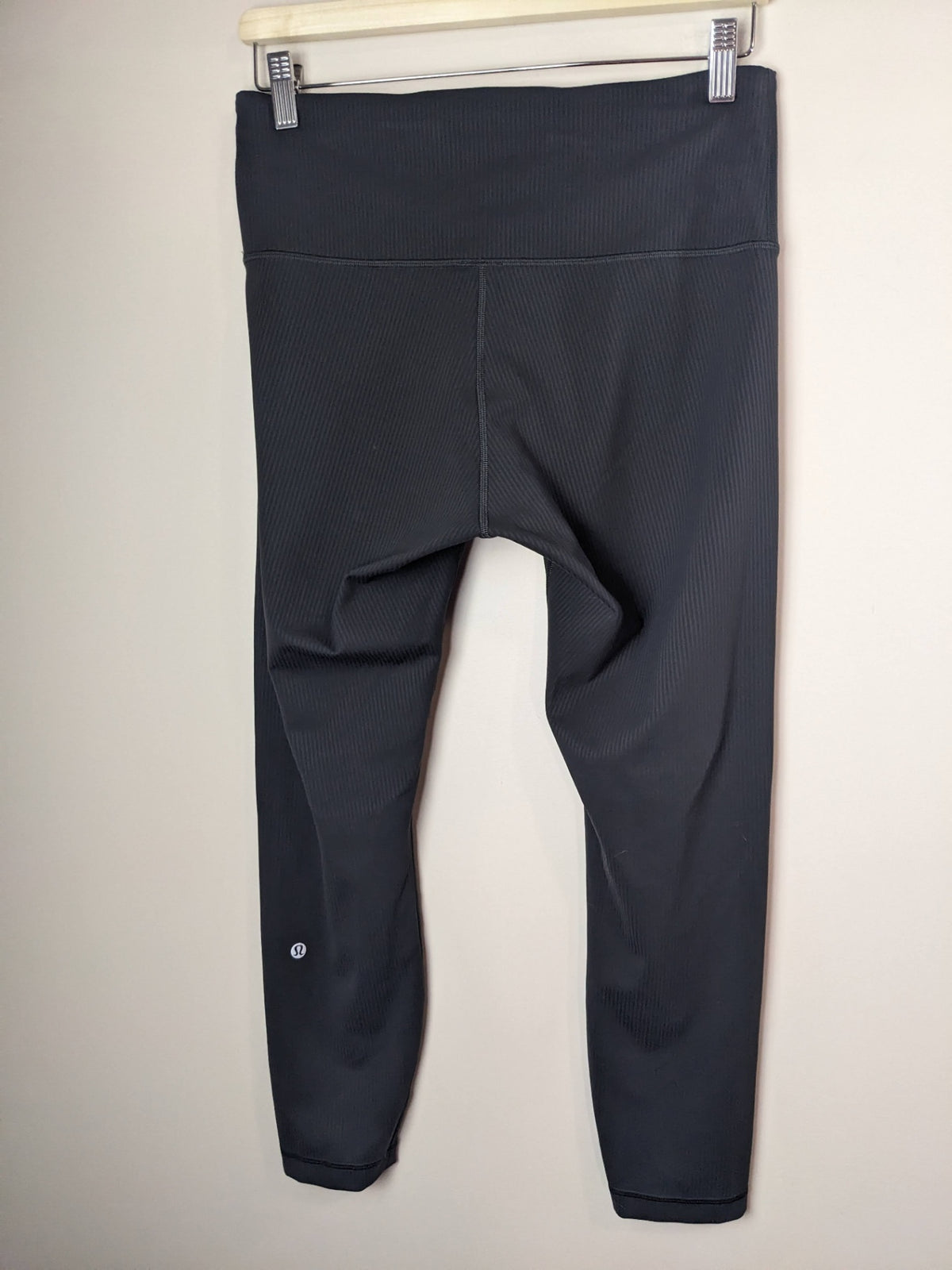 Lululemon Wunder Under Ribbed Leggings - 10
