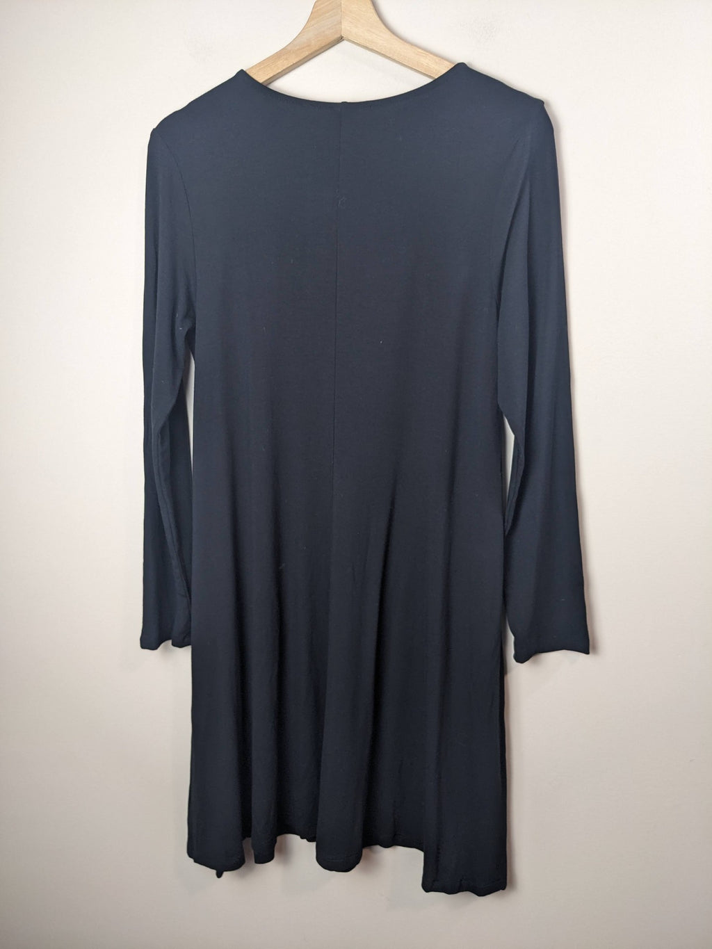 Old Navy Black Dress - M
