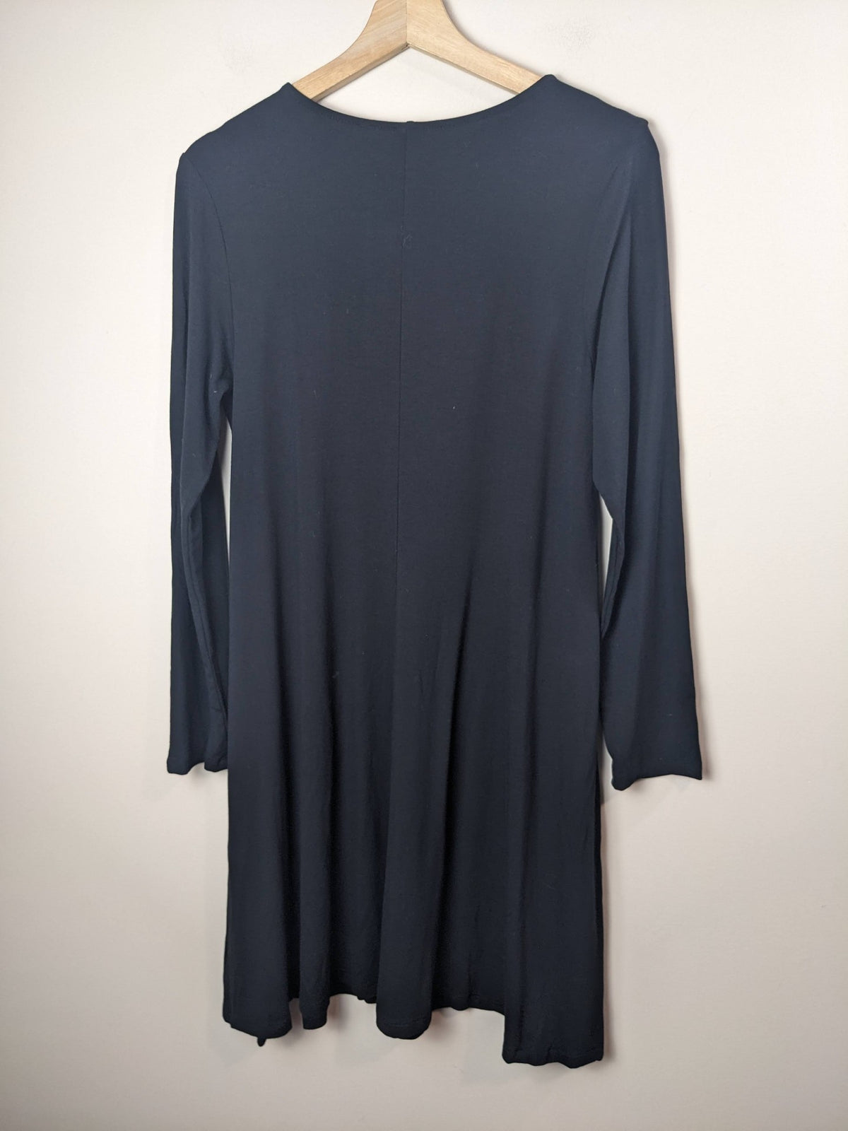 Old Navy Black Dress - M