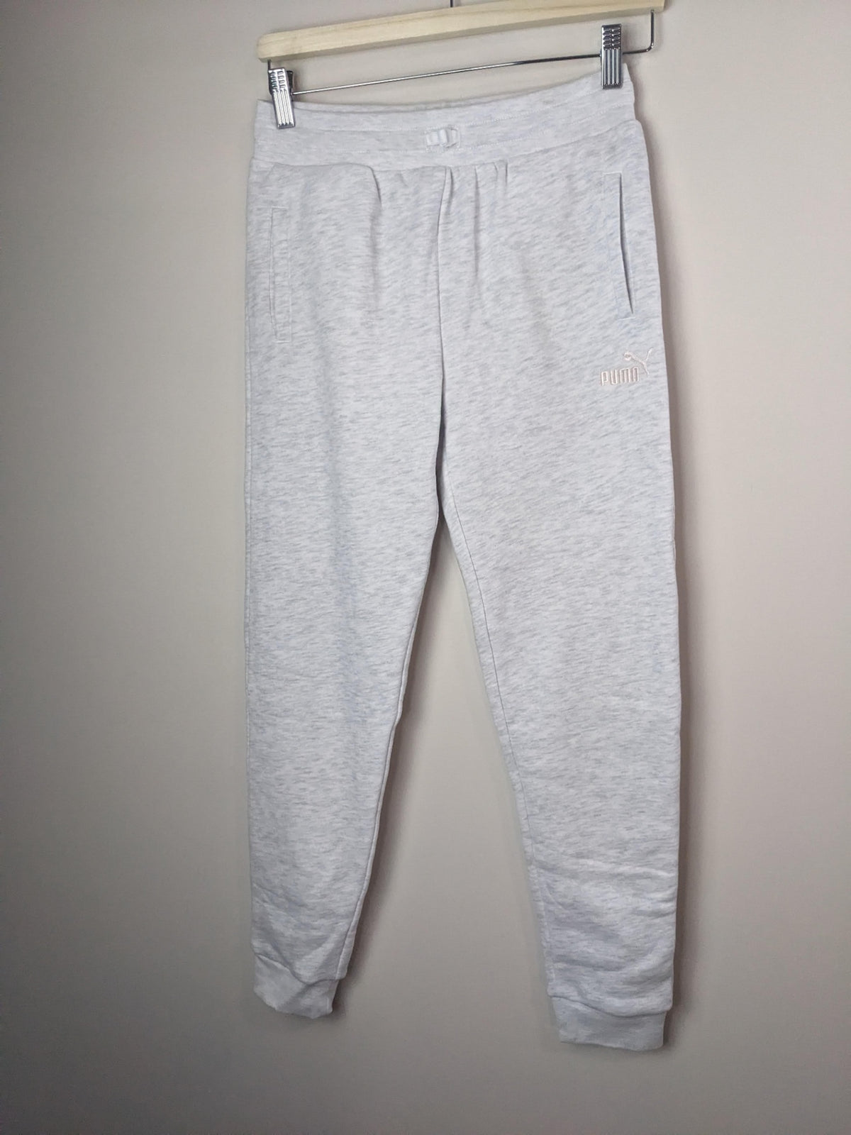 Puma Light Grey Sweatpants - XL (14-16 kids) appears XS