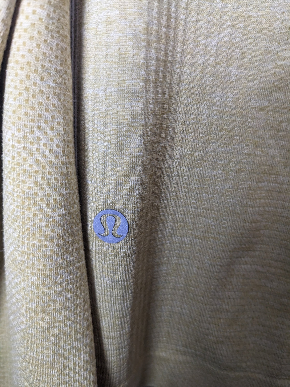 Lululemon Light Green Long Sleeve - appears L