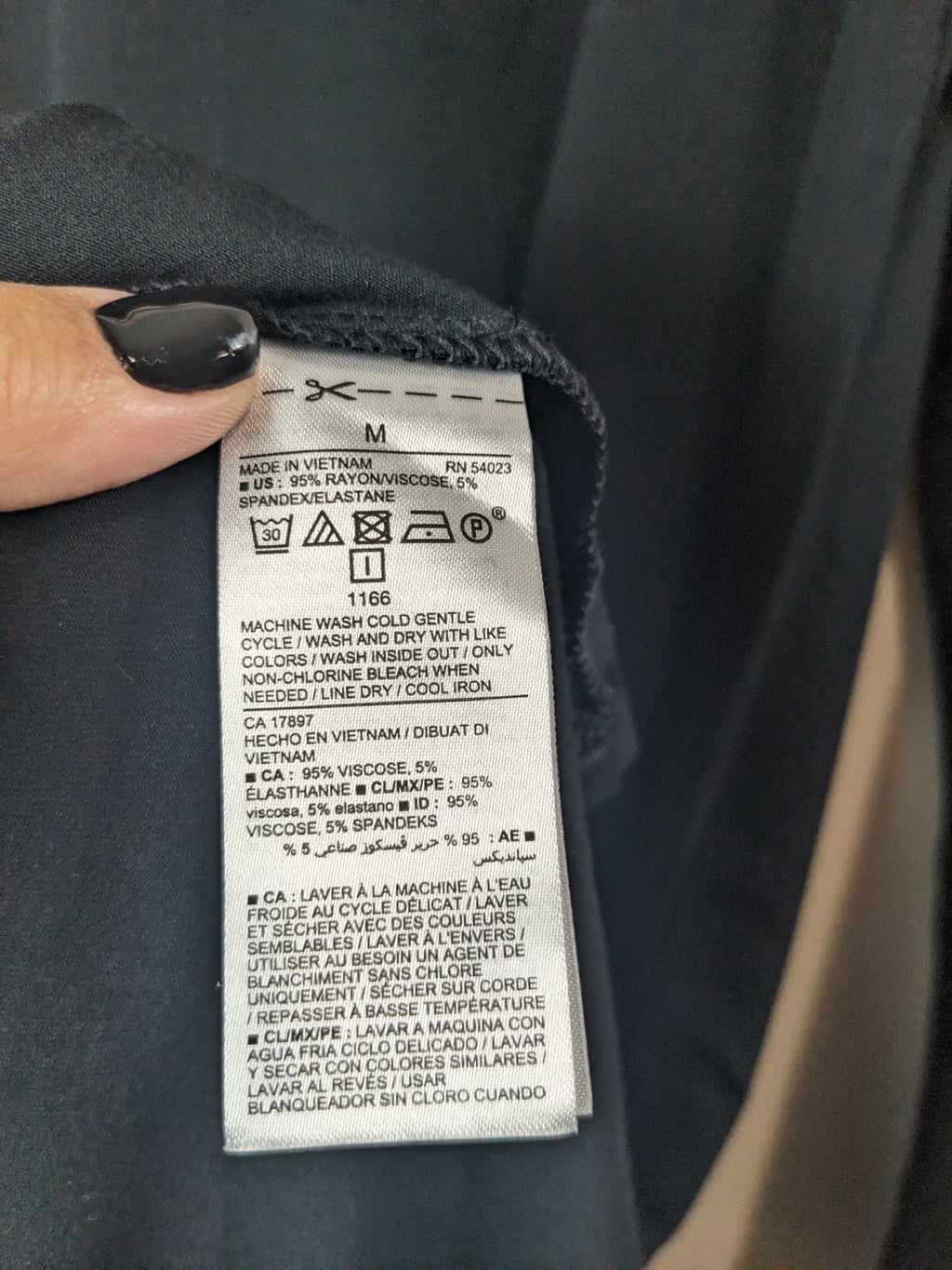 Old Navy Black Dress - M