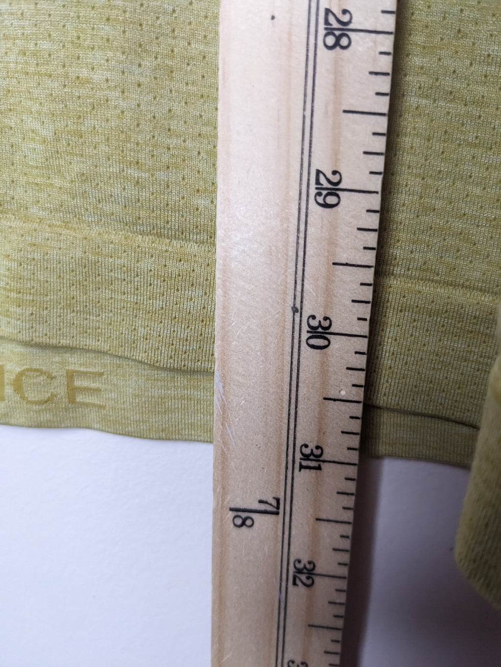 Lululemon Light Green Long Sleeve - appears L