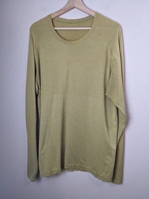 Lululemon Light Green Long Sleeve - appears L