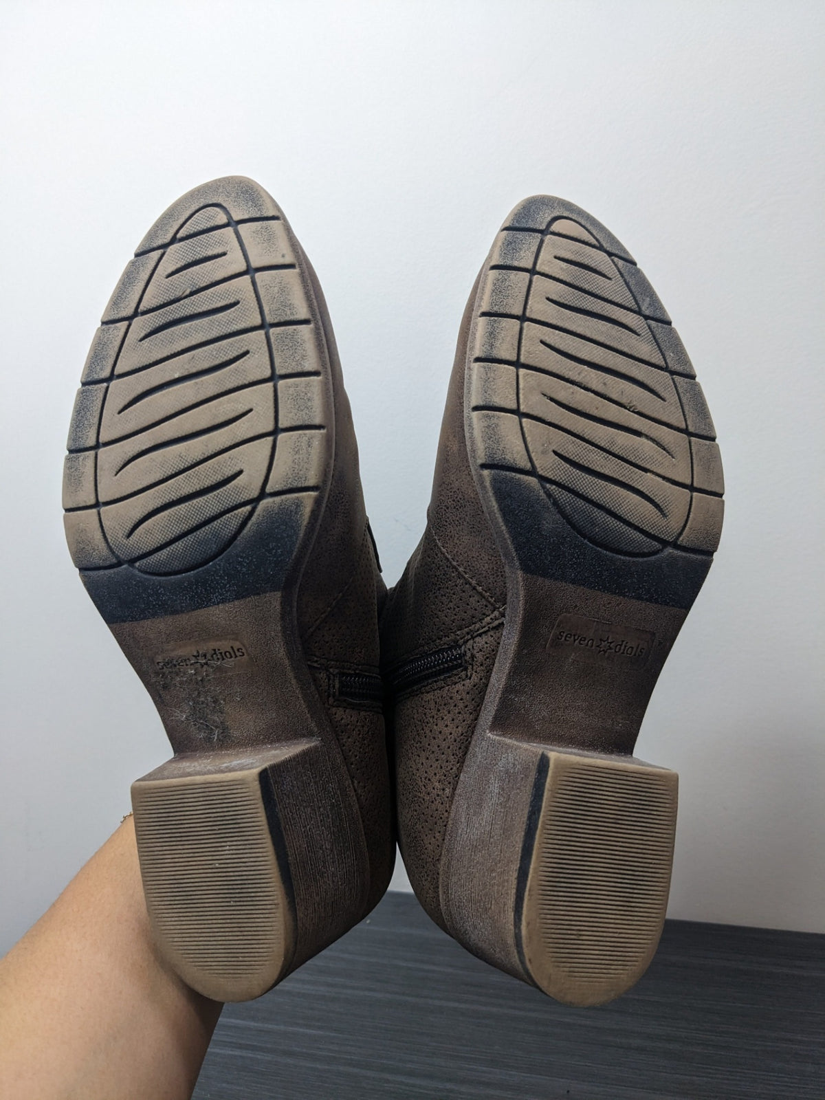 seven dials brown ankle boots - 37