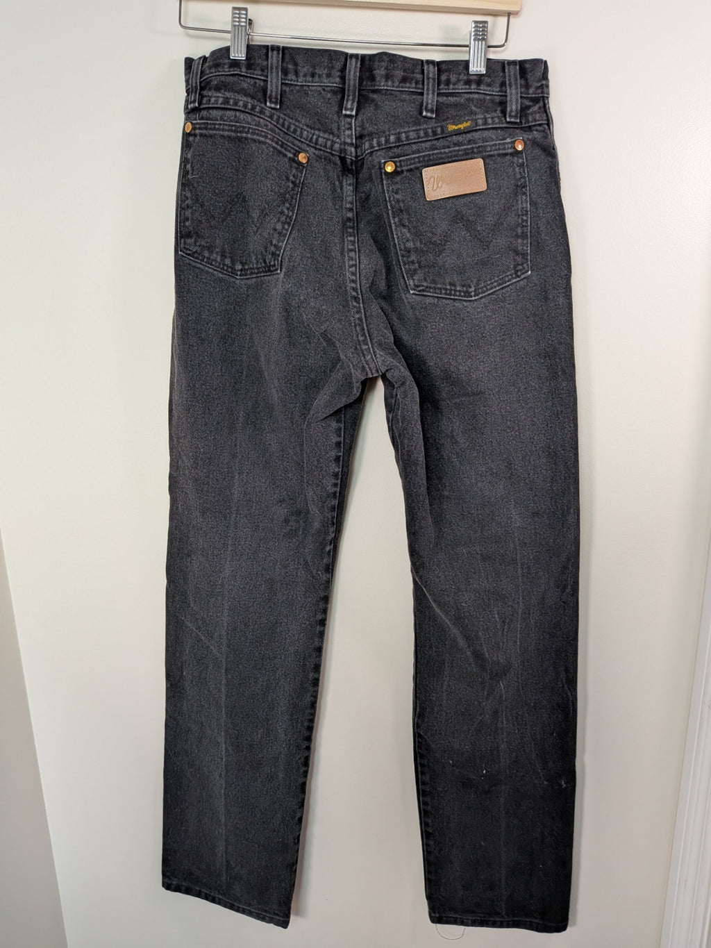 Wrangler black jeans - 32 x 34