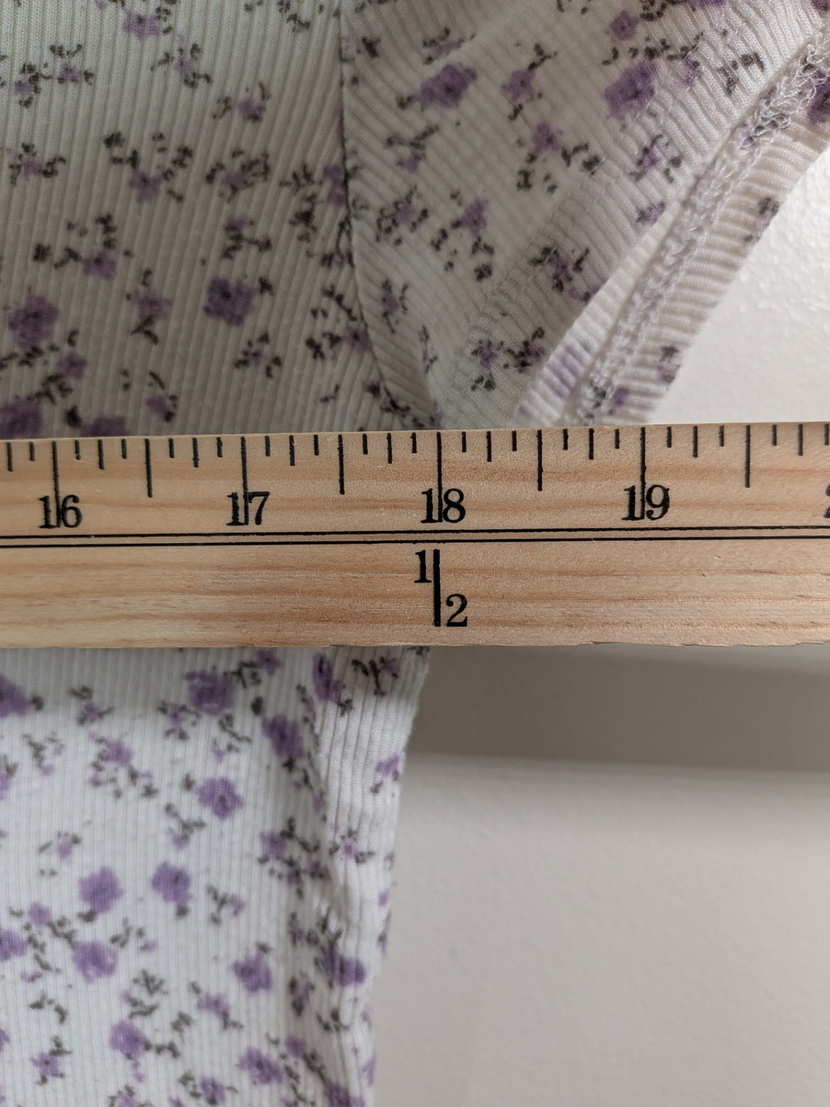 Garage purple floral tee - L