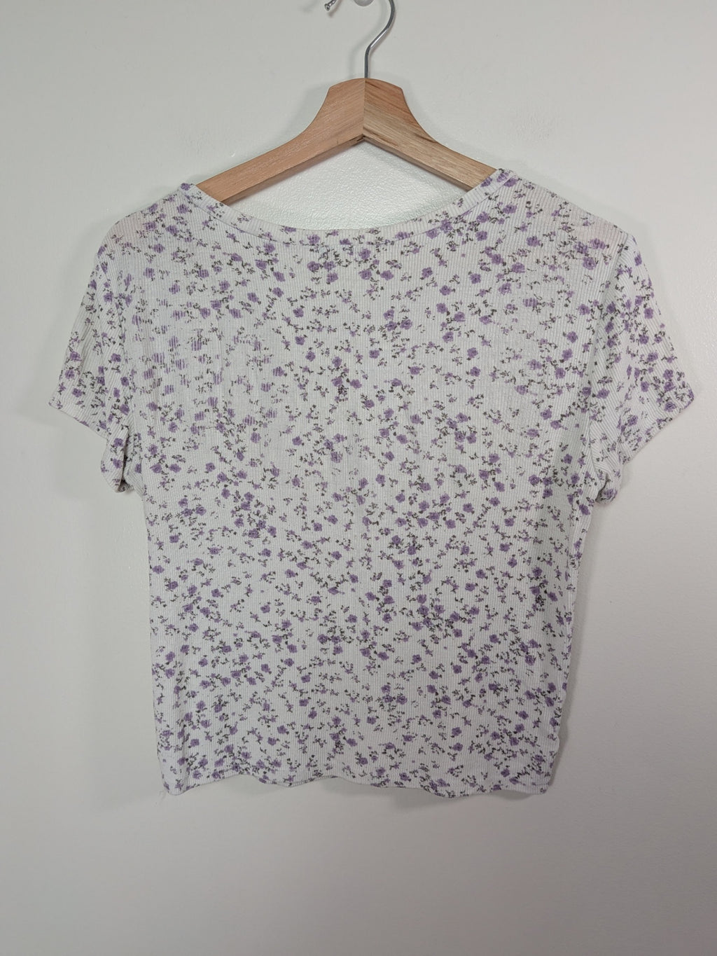 Garage purple floral tee - L