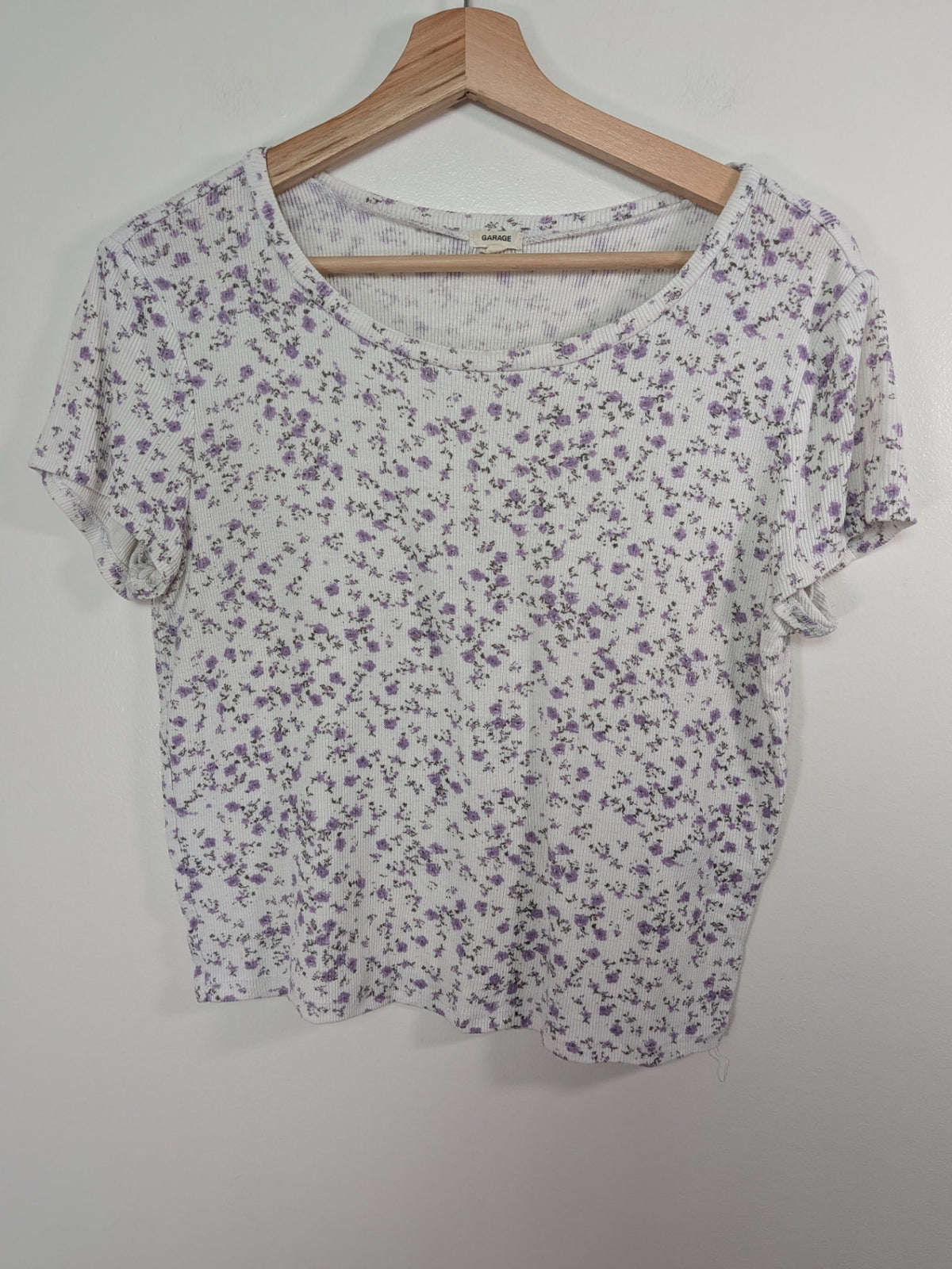 Garage purple floral tee - L