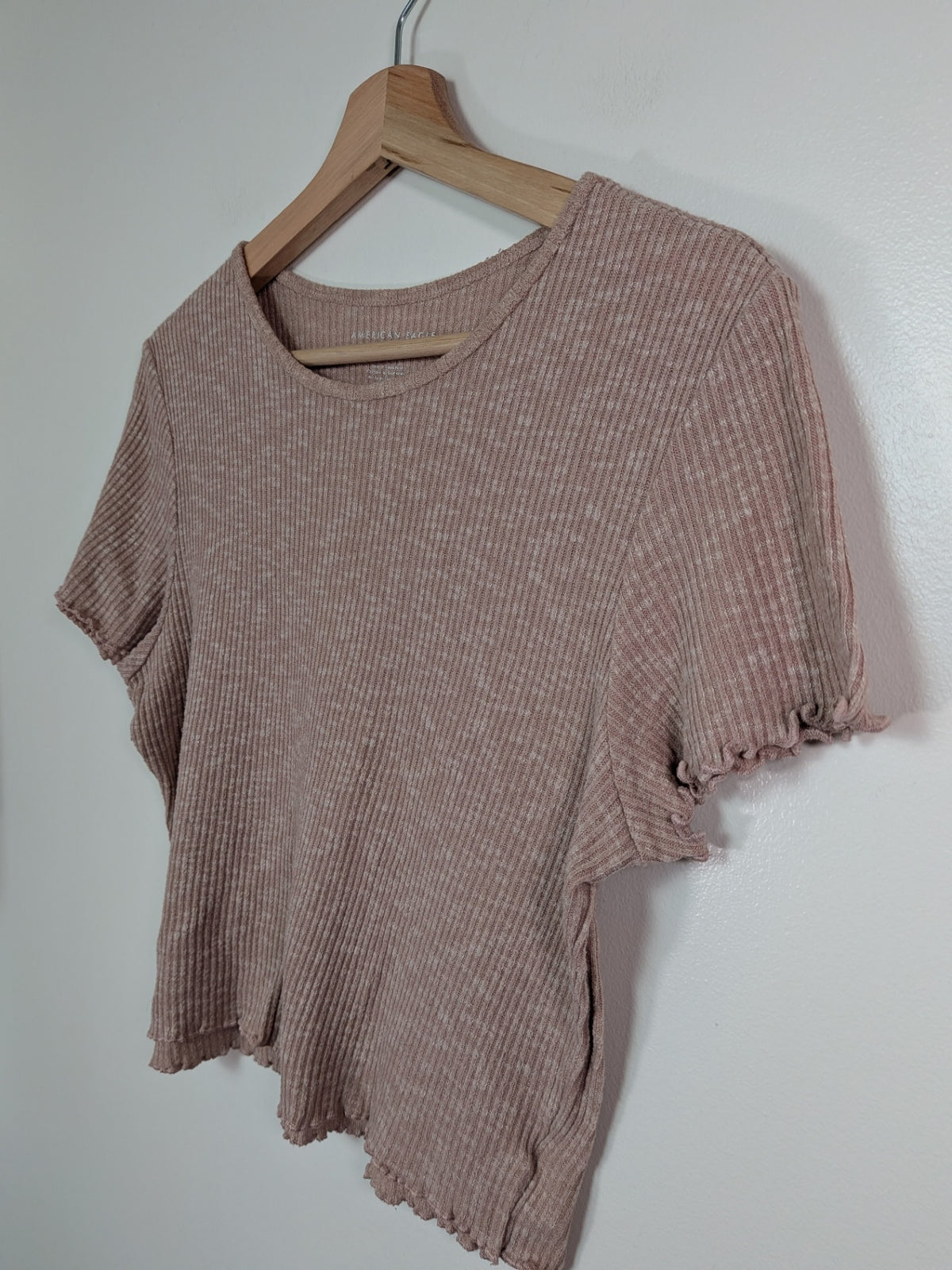 American Eagle brown tee - L