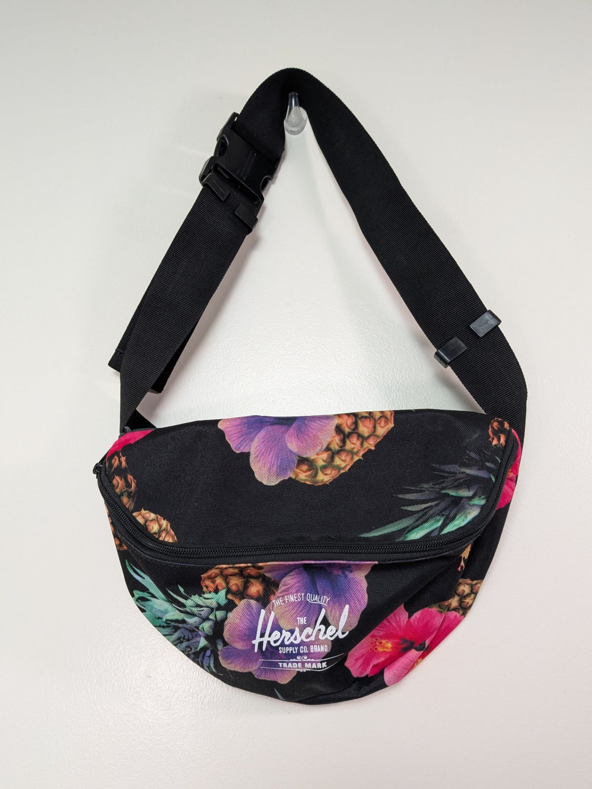 Herschel bum bag