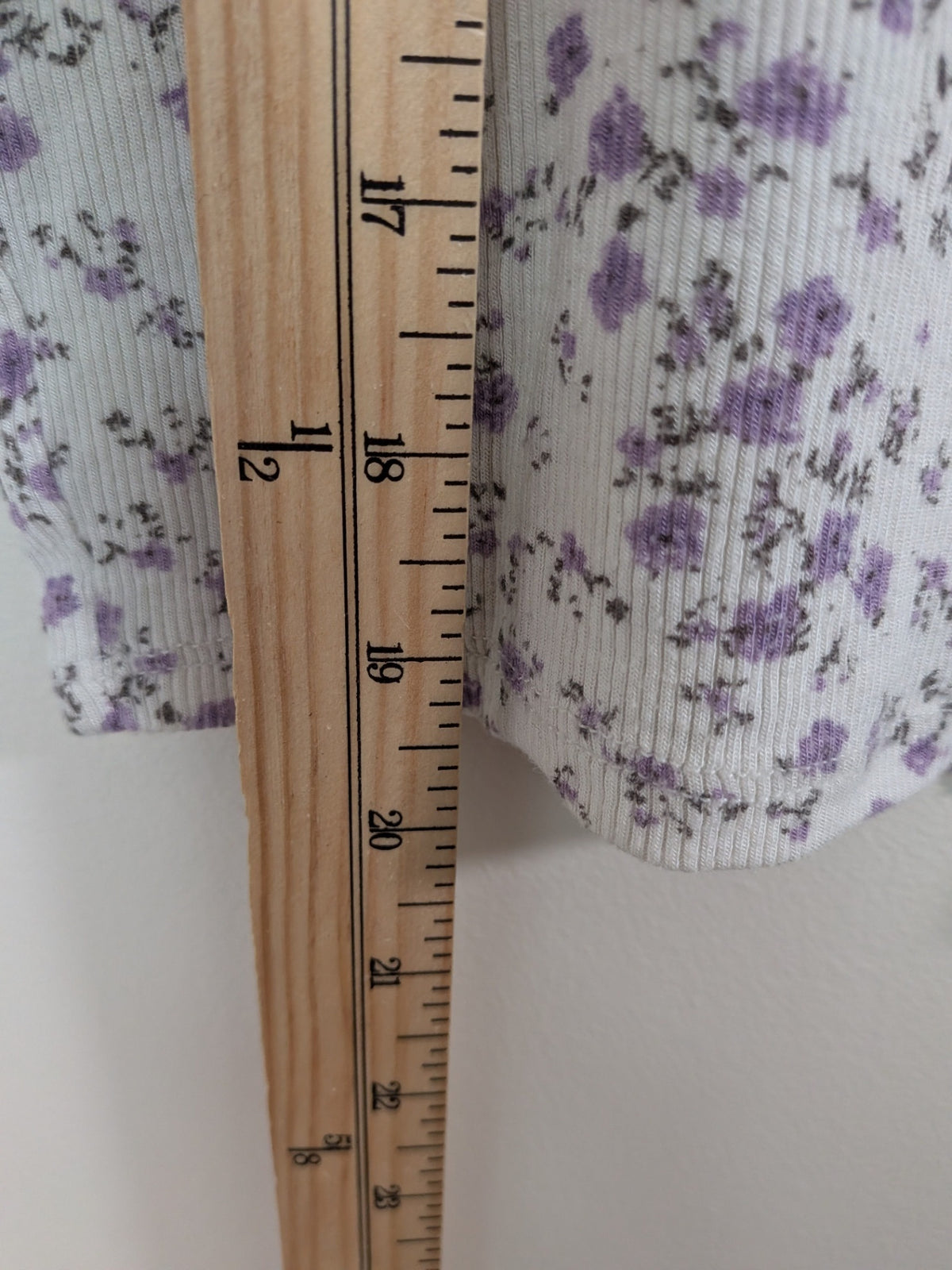 Garage purple floral tee - L