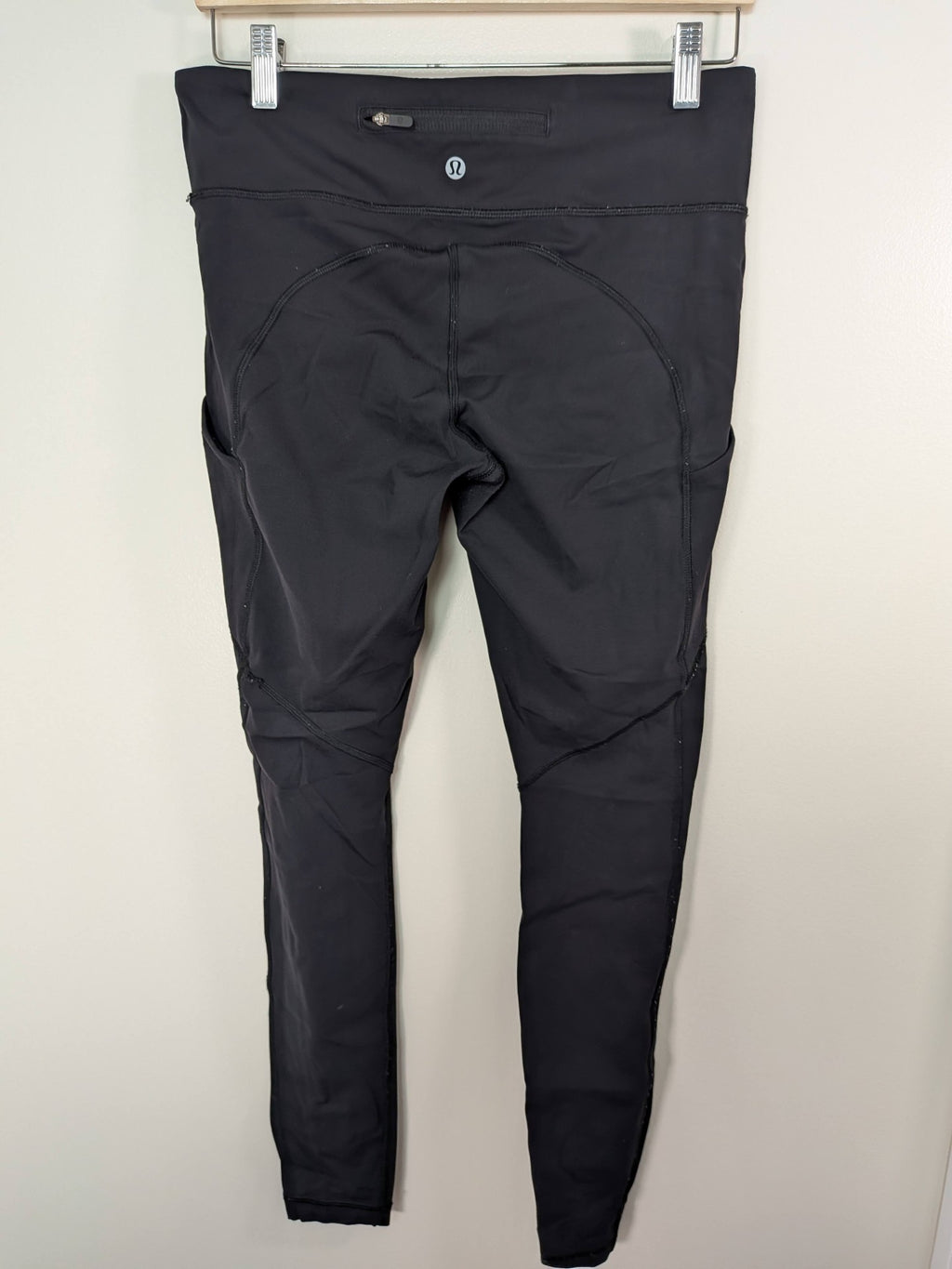 Lululemon black leggings- 8