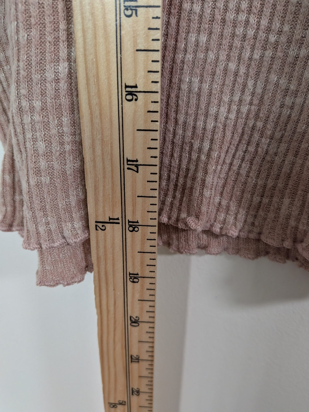 American Eagle brown tee - L